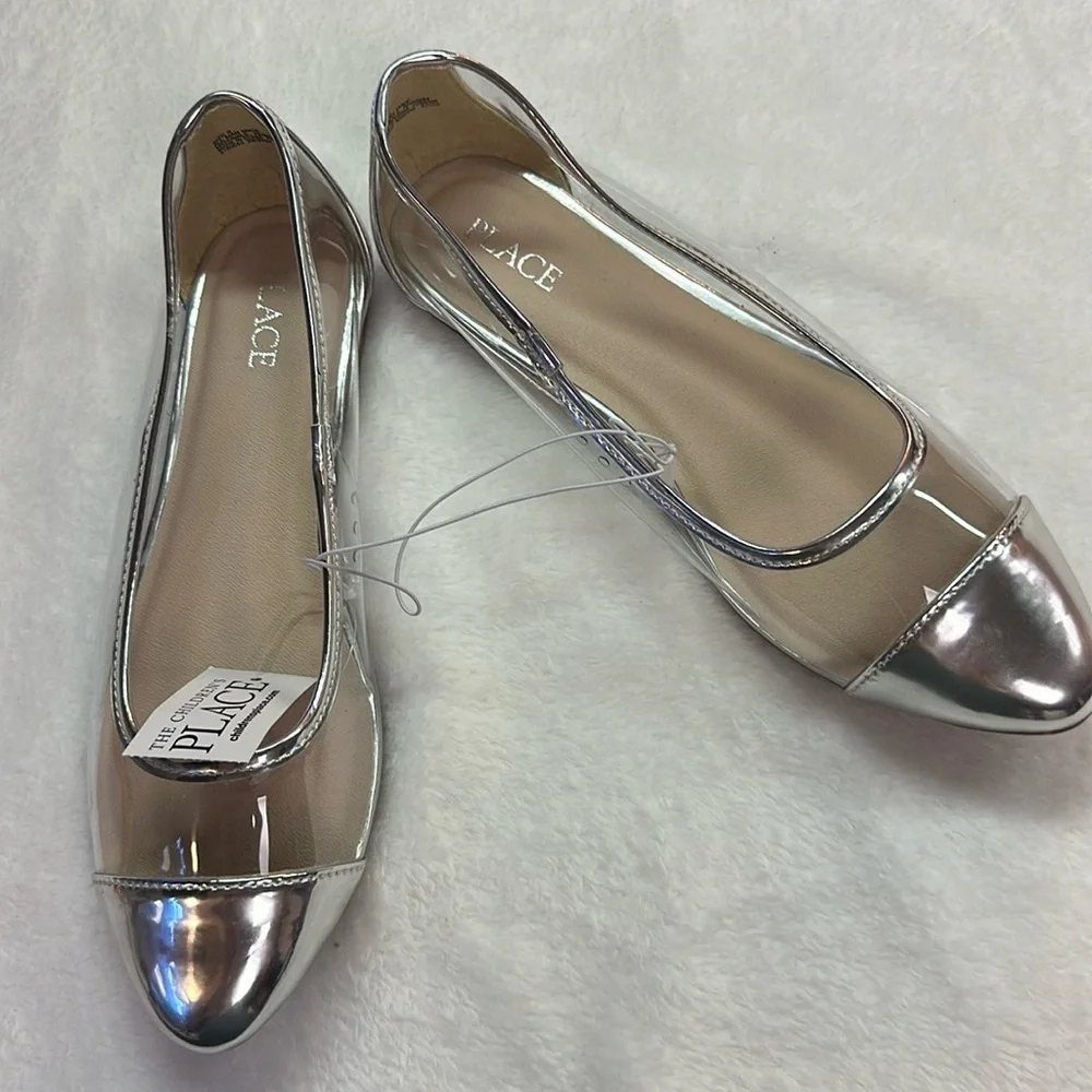The Childrens Place Youth Silver/Clear Dressy Ballet Flats NonMark Soles NWT S 5